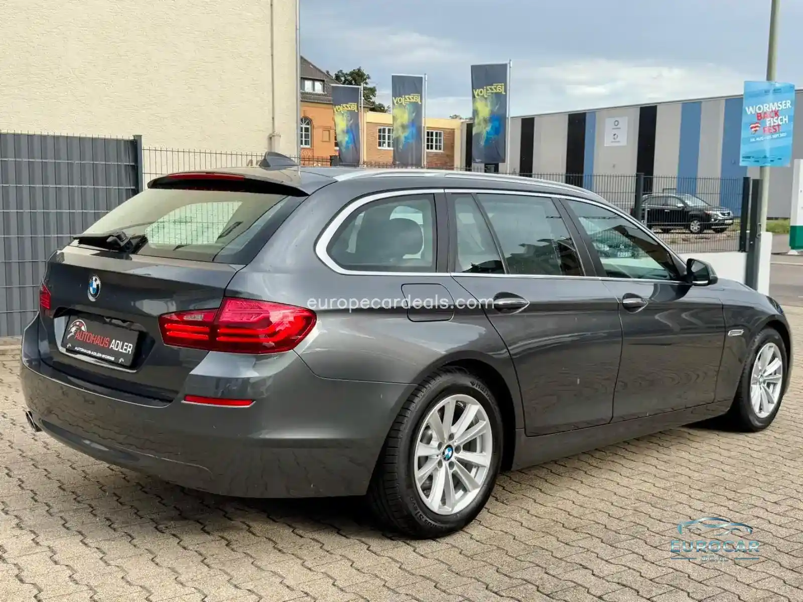 BMW 520