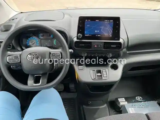 Toyota Proace City