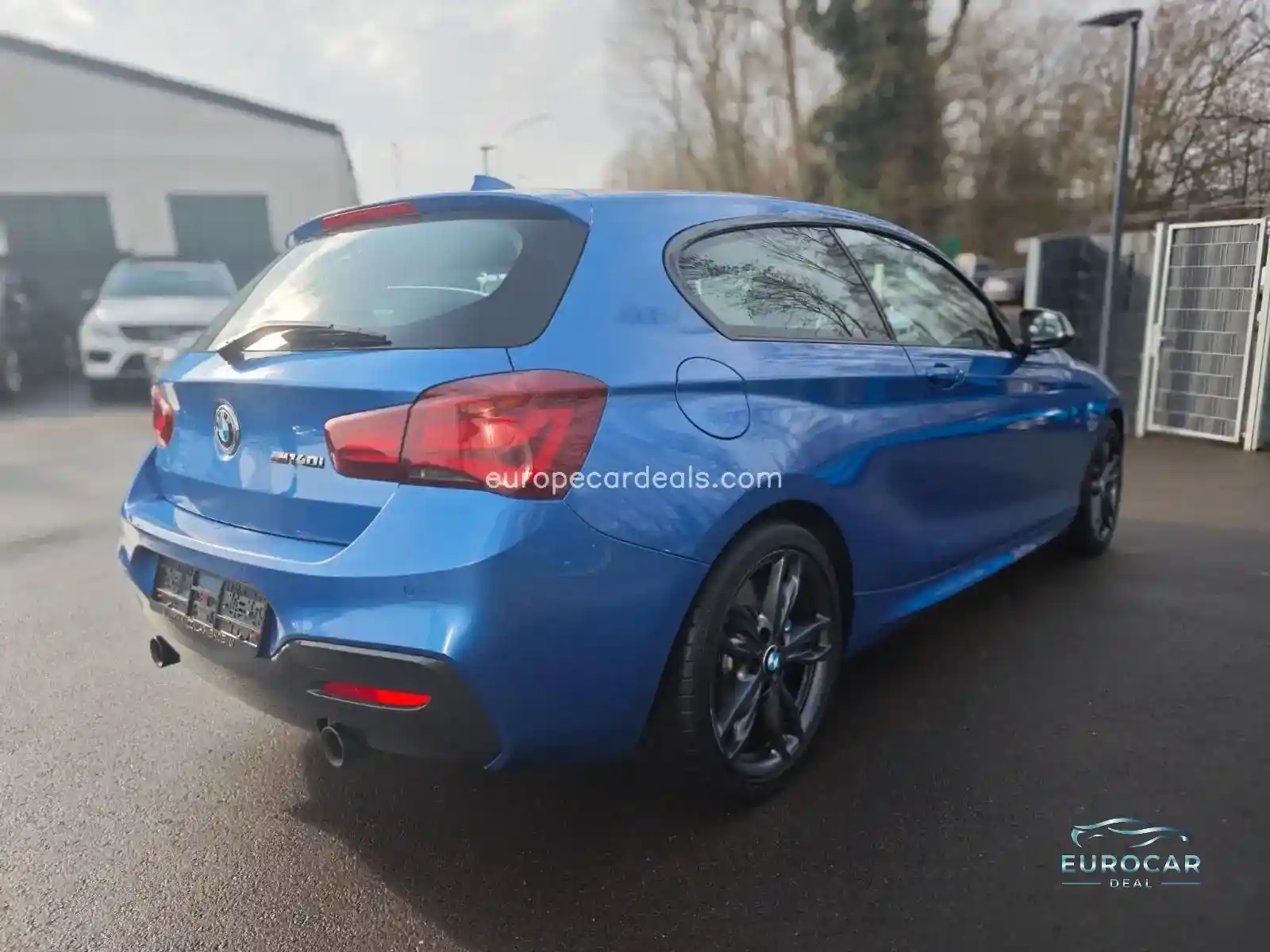 BMW M140i