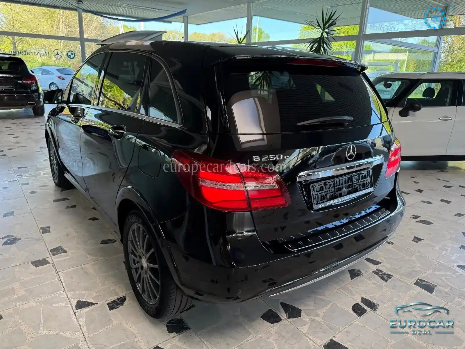 Mercedes-Benz B 250