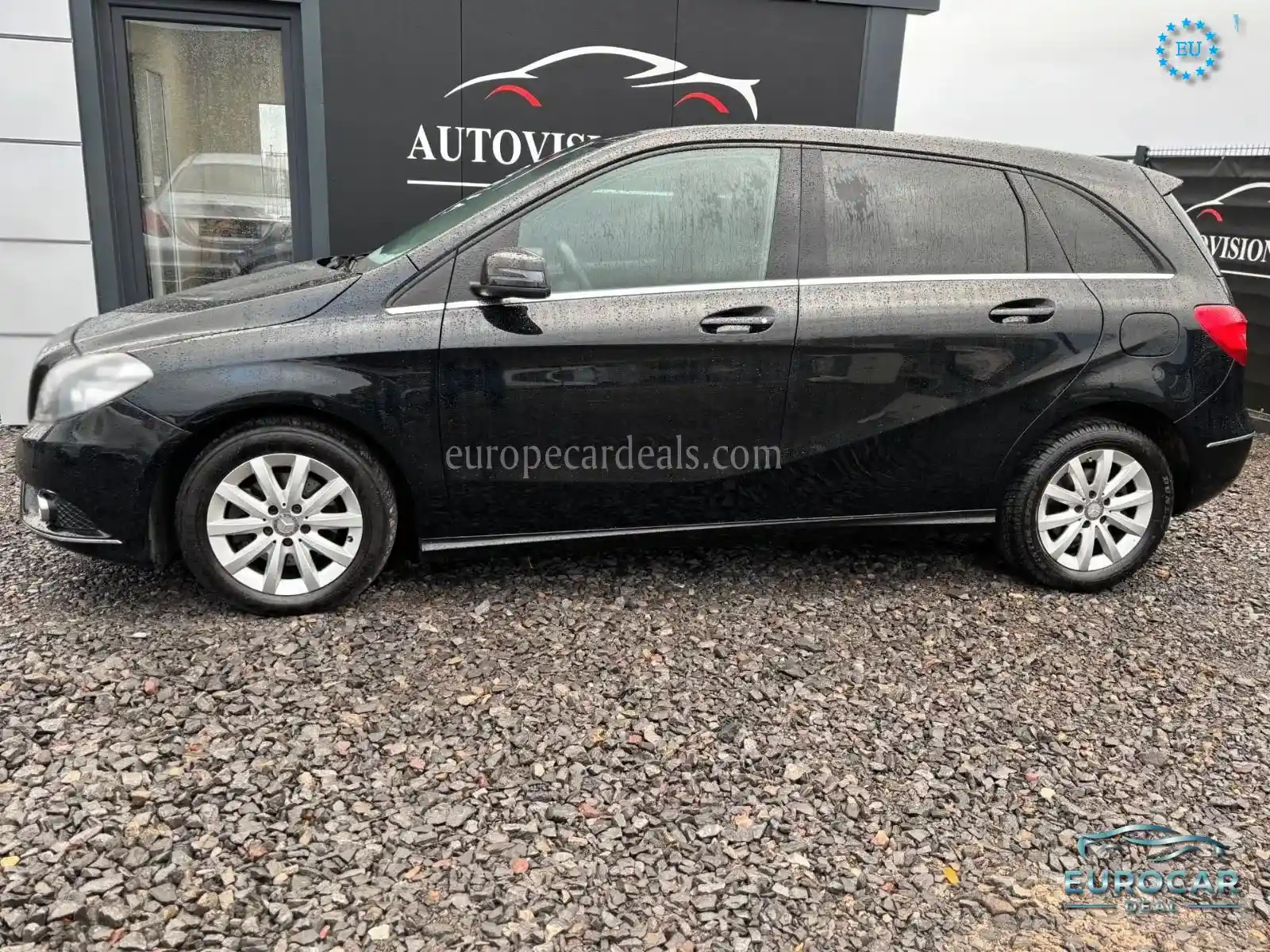 Mercedes-Benz B 200