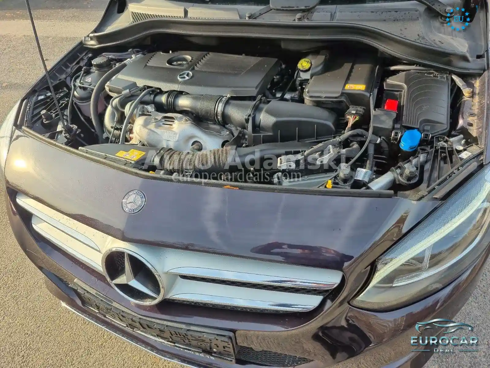 Mercedes-Benz B 180