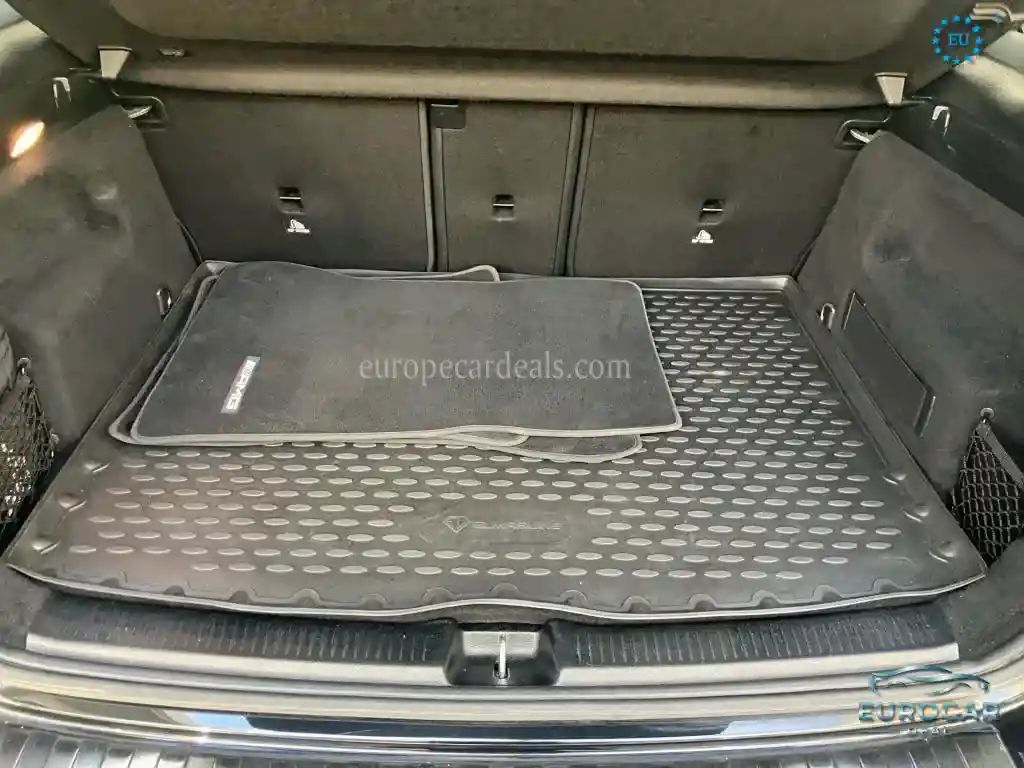 Mercedes-Benz B 220