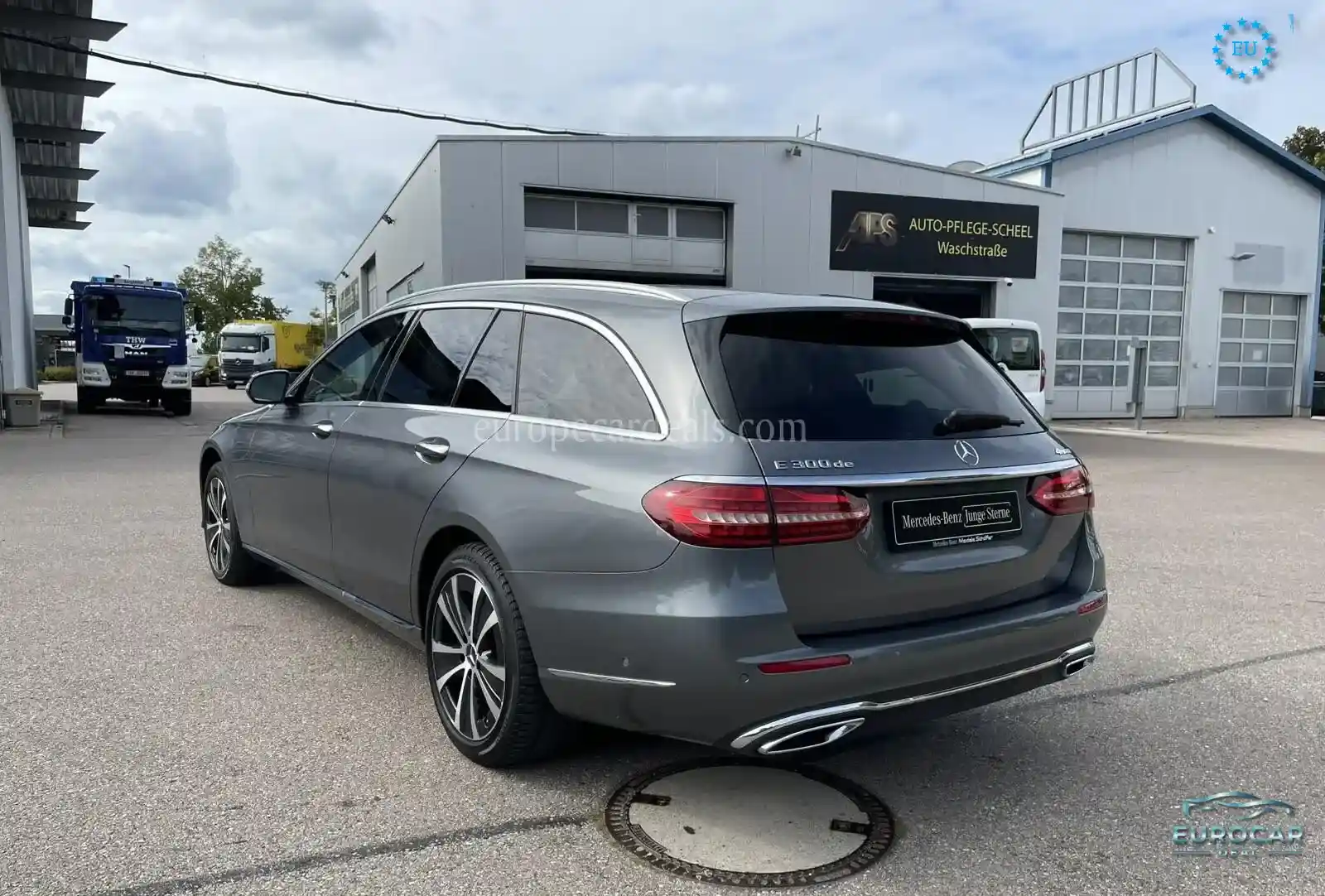 Mercedes-Benz E 300