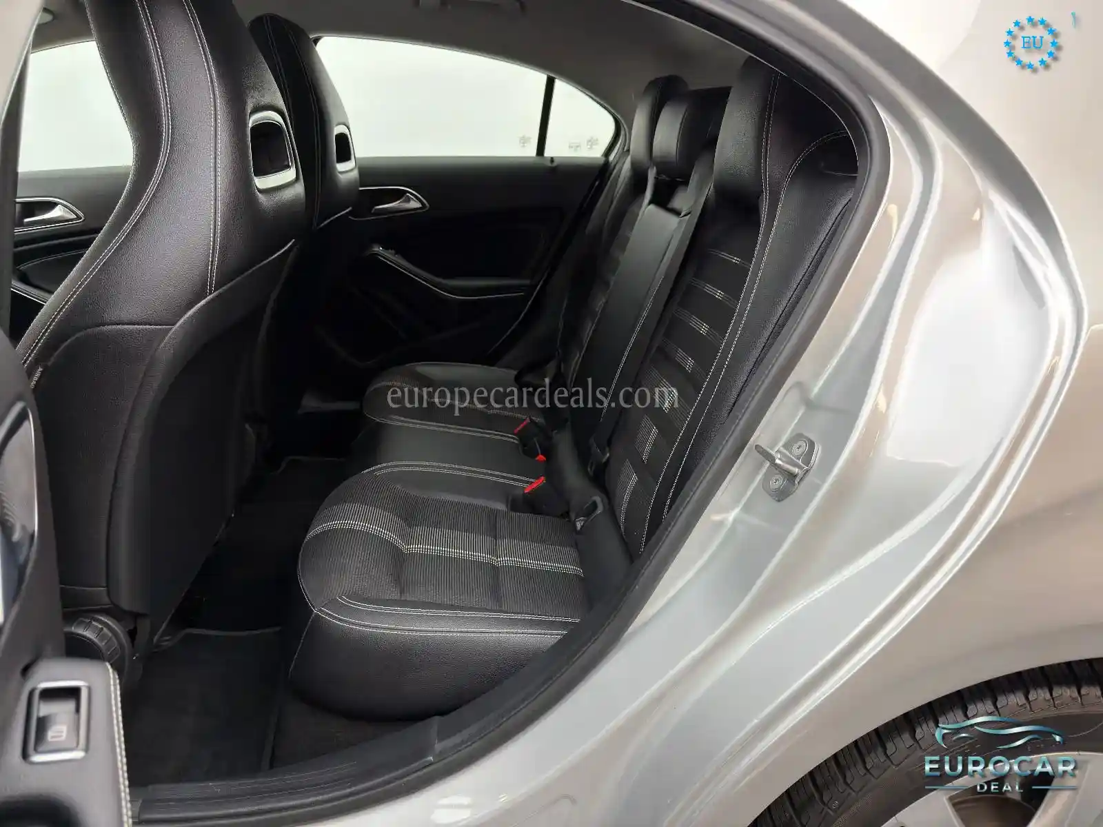 Mercedes-Benz A 220