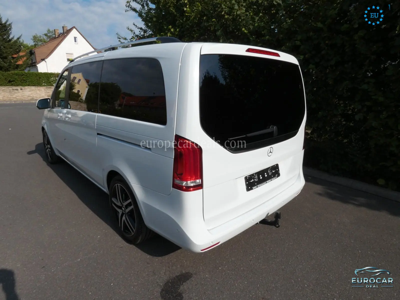 Mercedes-Benz V 220