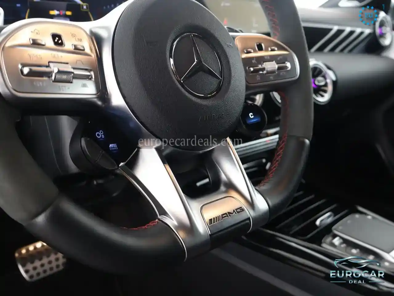 Mercedes-Benz CLA 45 AMG Shooting Brake