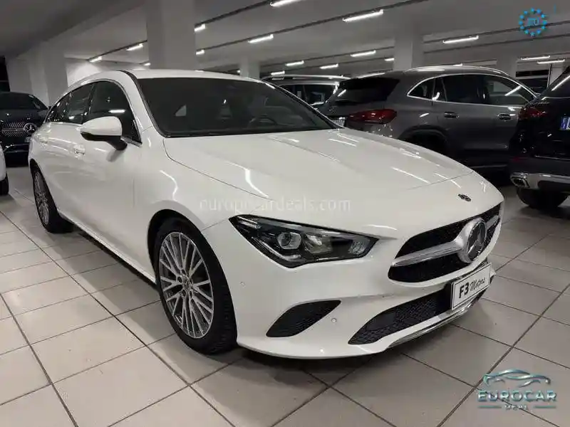 Mercedes-Benz CLA 200 Shooting Brake