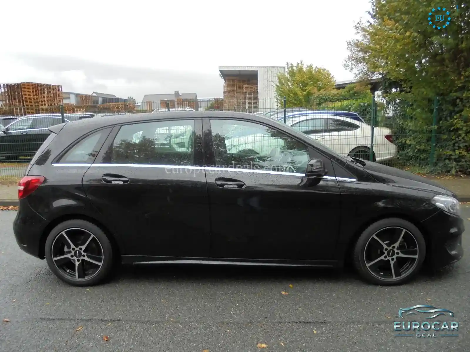 Mercedes-Benz B 200