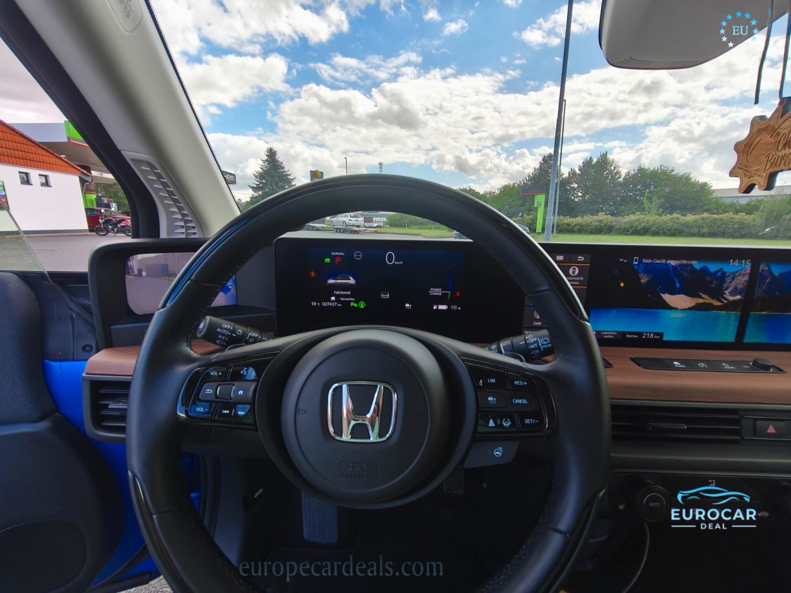 Honda e