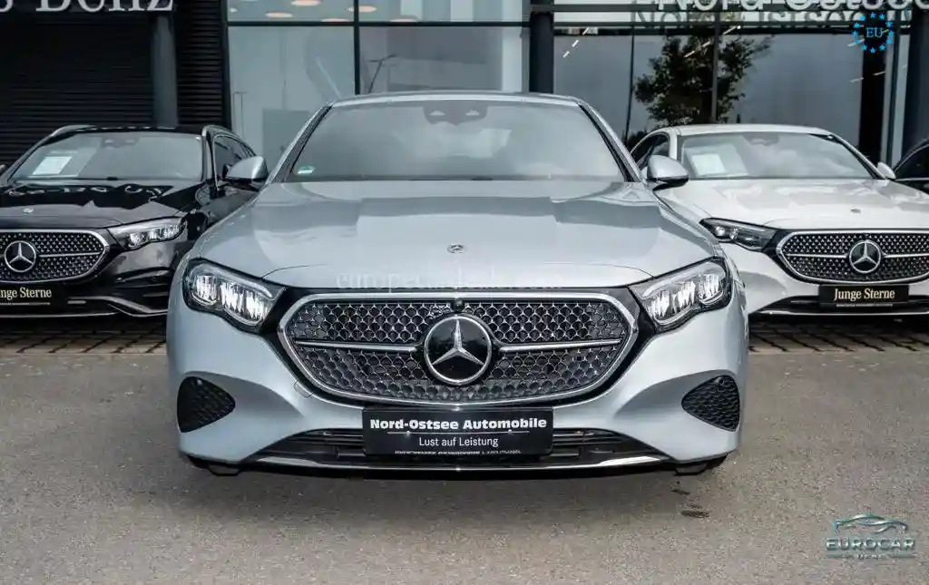 Mercedes-Benz E 220