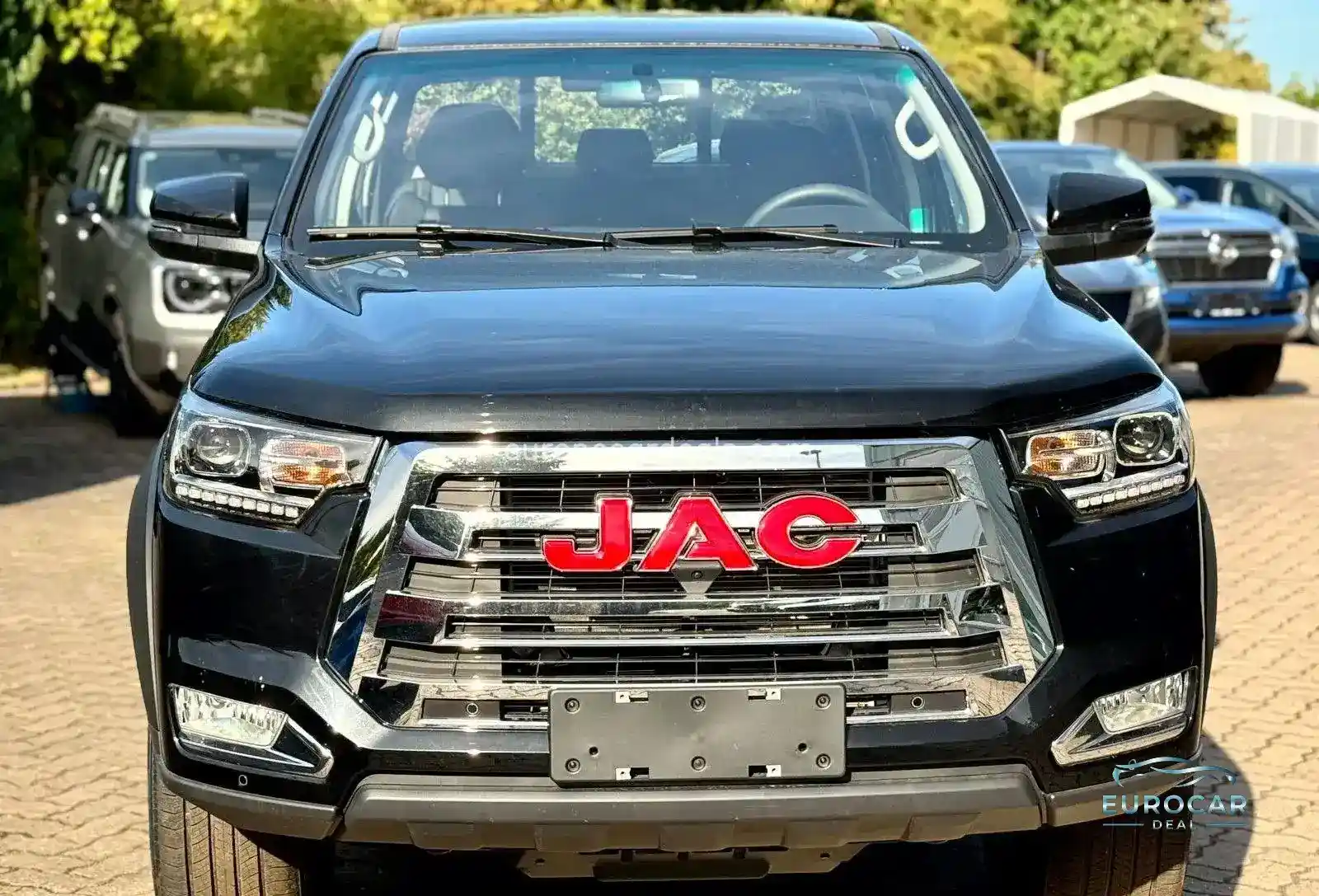 JAC 8 Pro