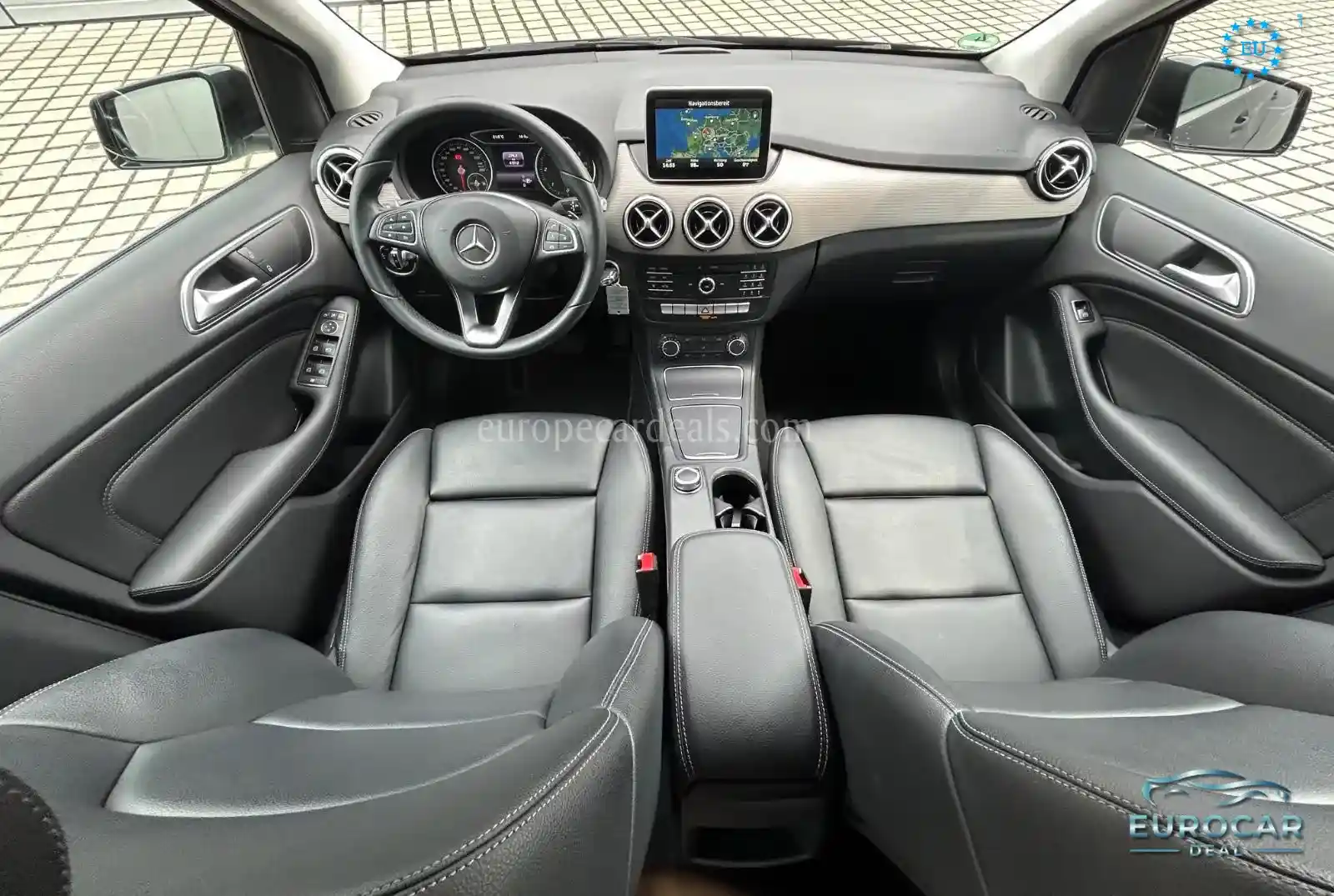 Mercedes-Benz B 180