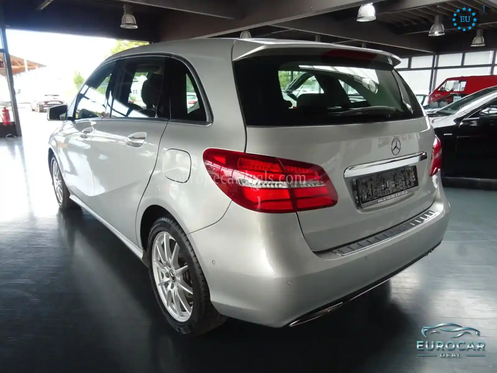 Mercedes-Benz B 200