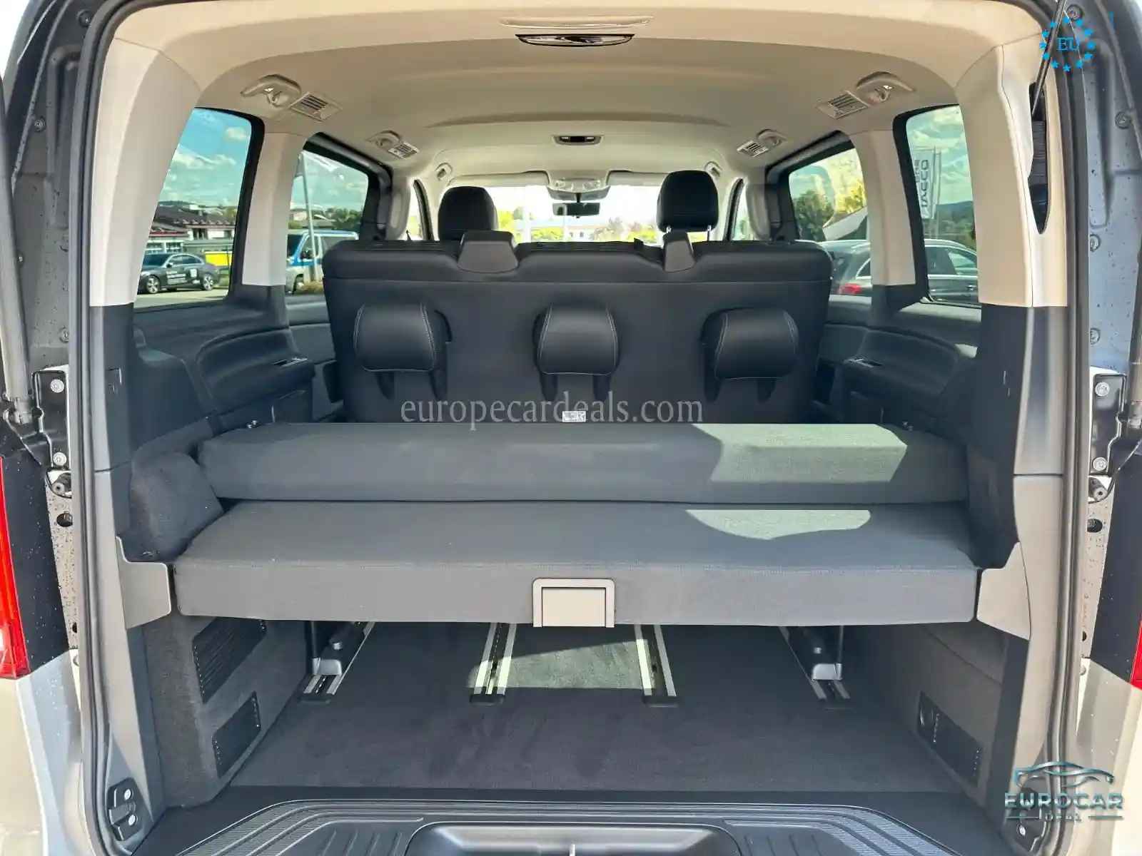 Mercedes-Benz V 250