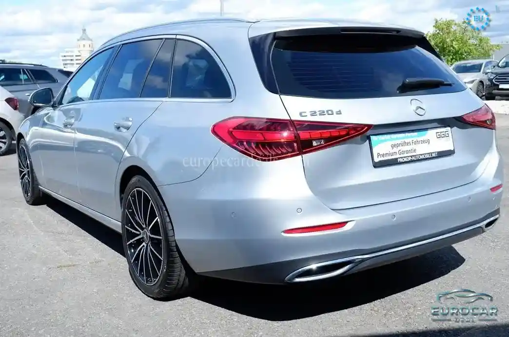 Mercedes-Benz C 220