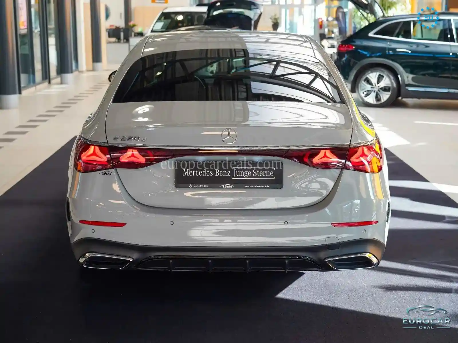 Mercedes-Benz E 220