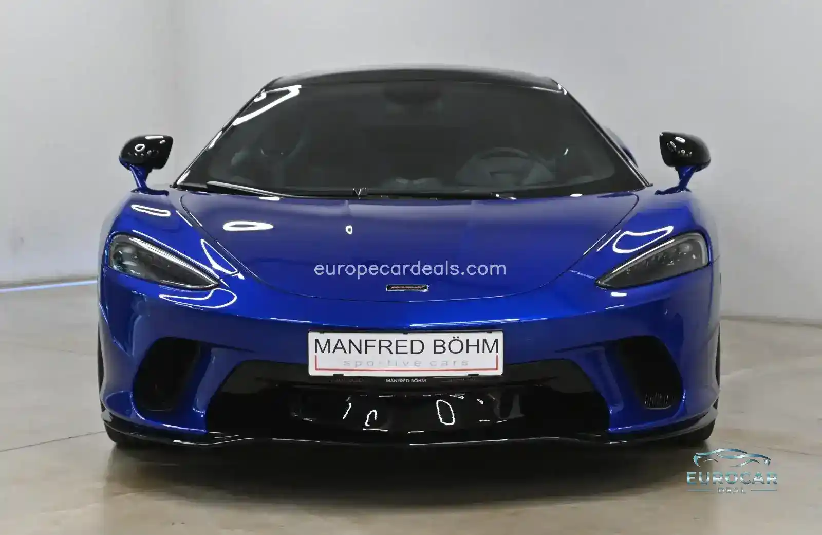 McLaren GT