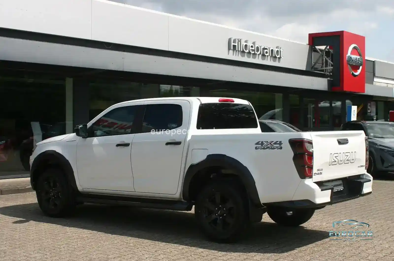 Double Cab 4×4 V-CROSS Automatik|Diff
