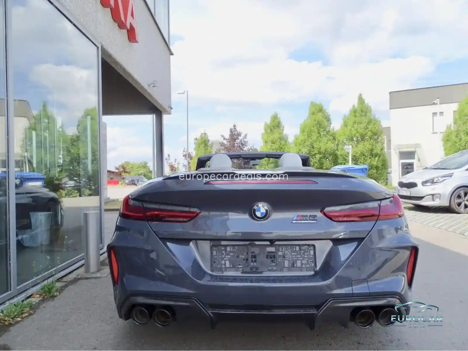 BMW M8