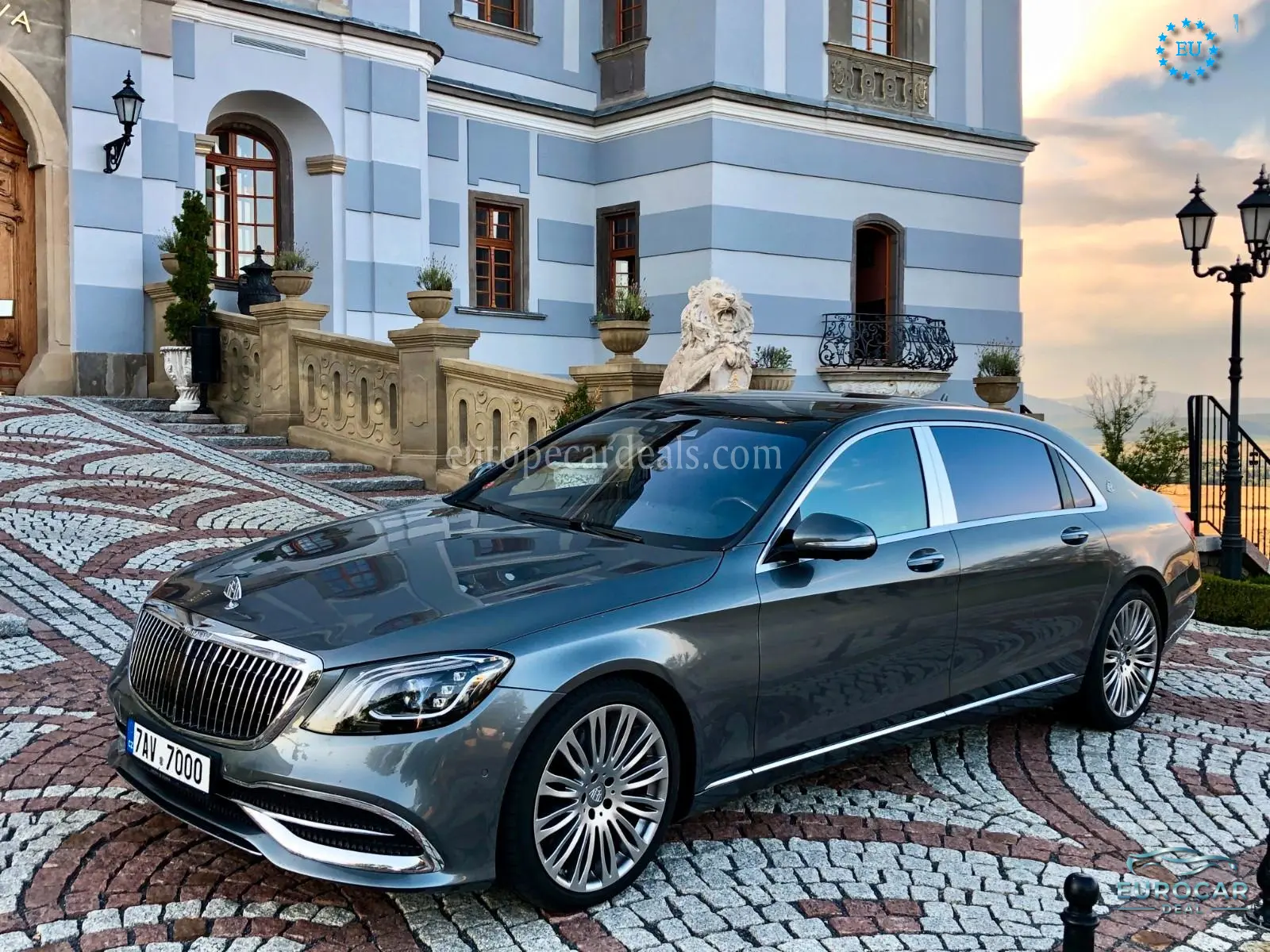 Mercedes-Benz S 560