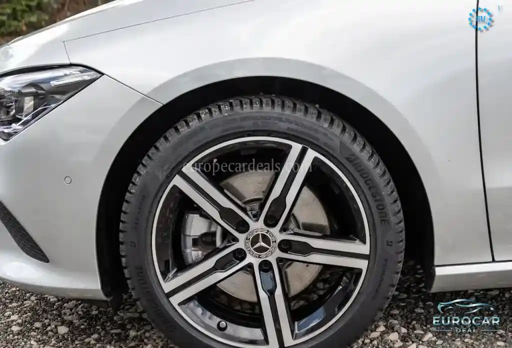 Mercedes-Benz CLA 220 Shooting Brake