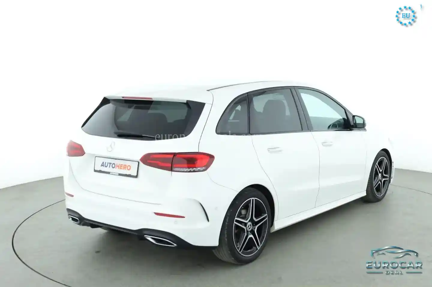 Mercedes-Benz B 200