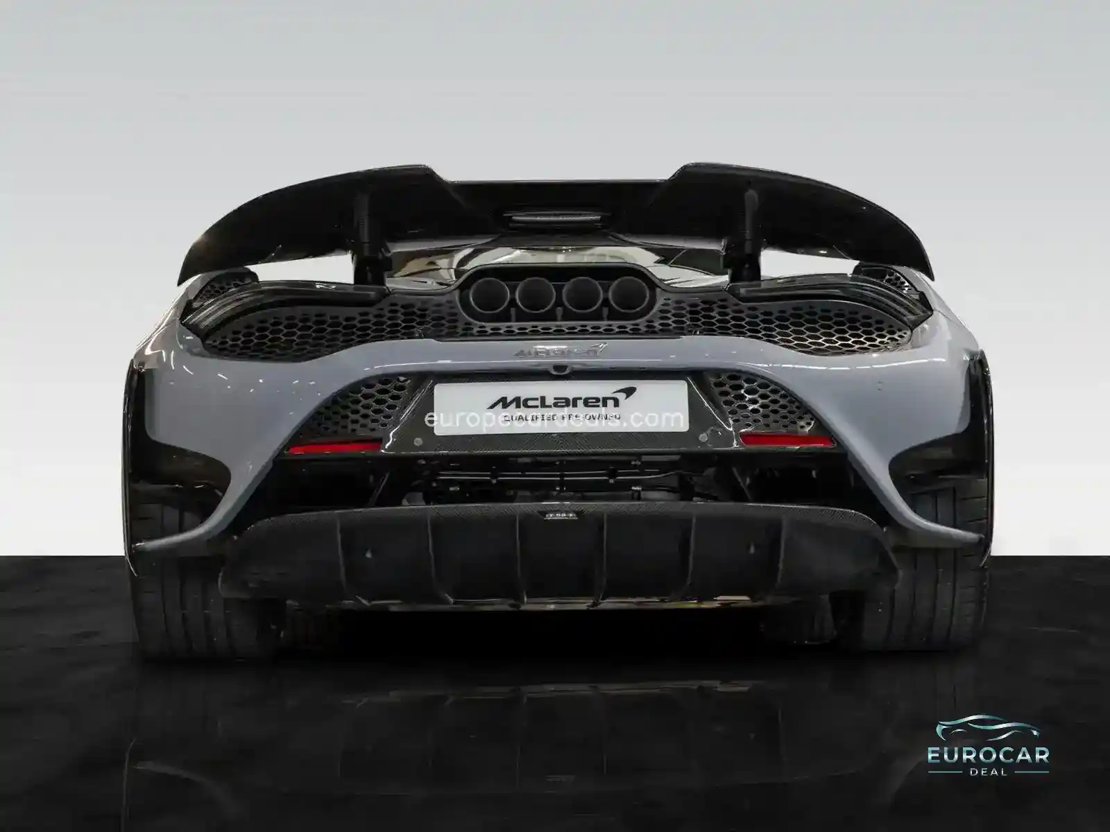 McLaren 765LT