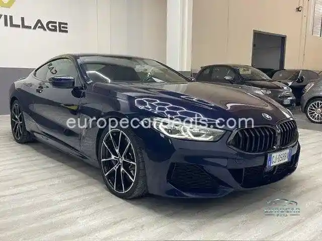 BMW 840