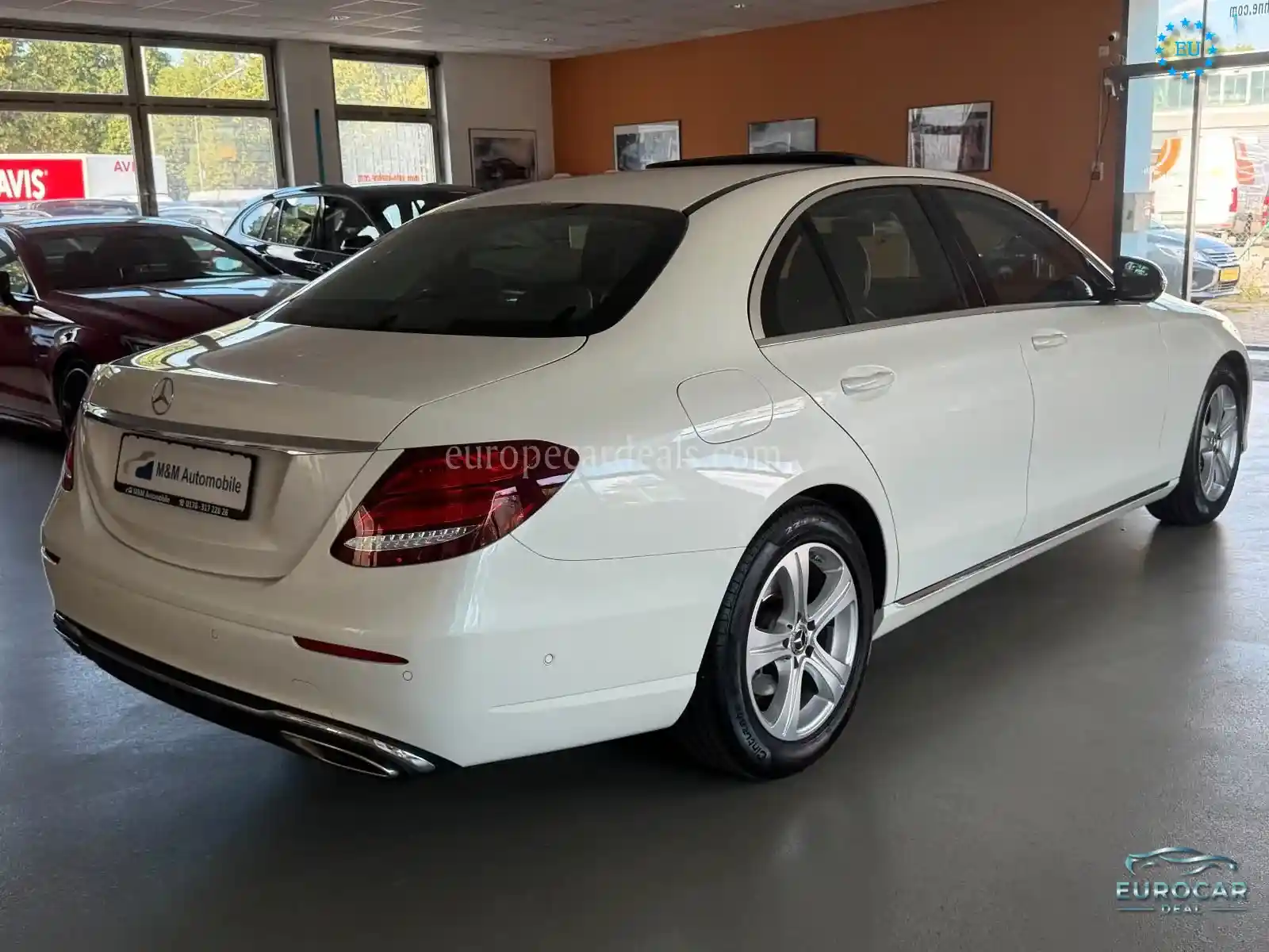 Mercedes-Benz E 200