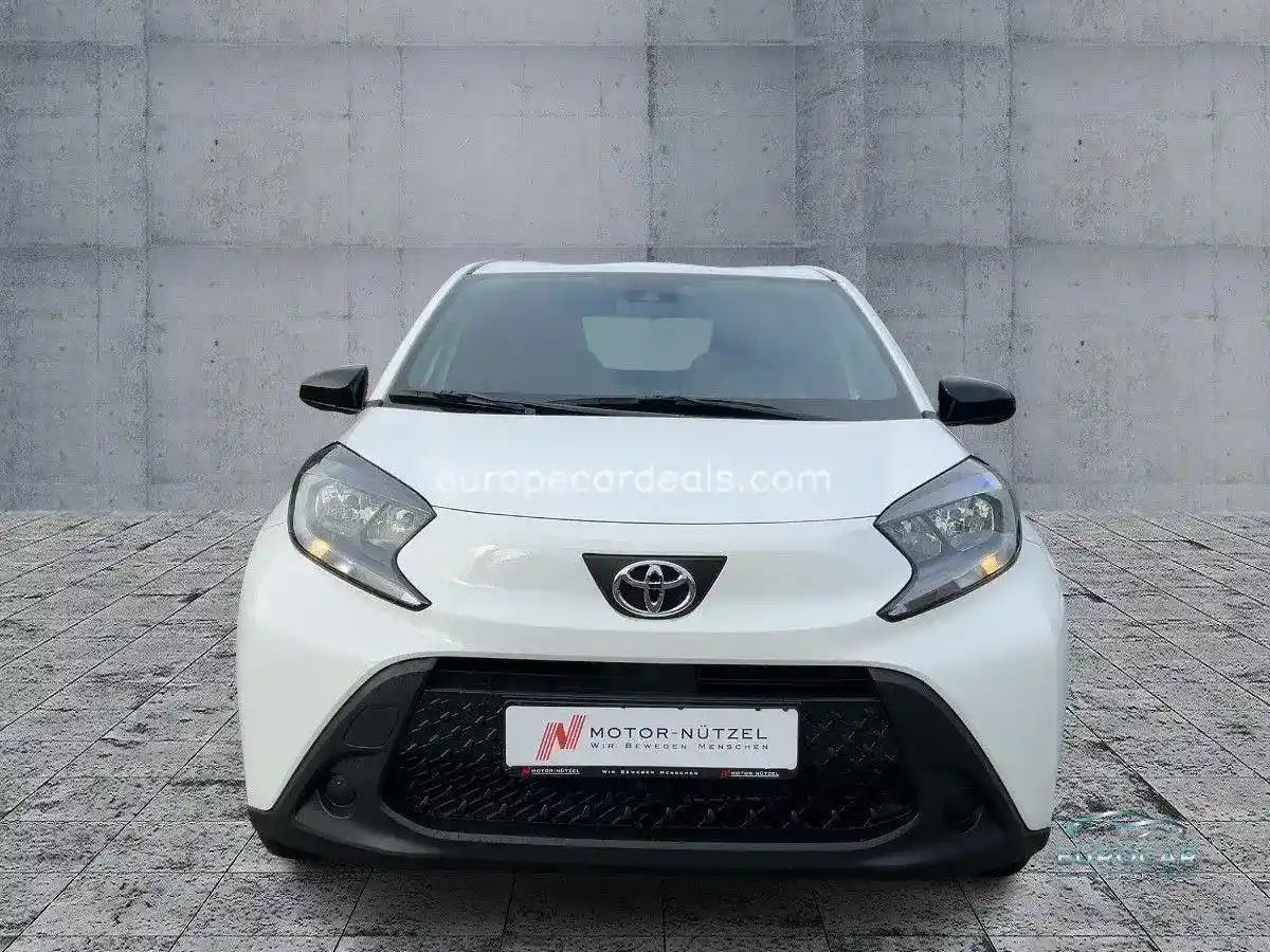 Toyota Aygo (X)