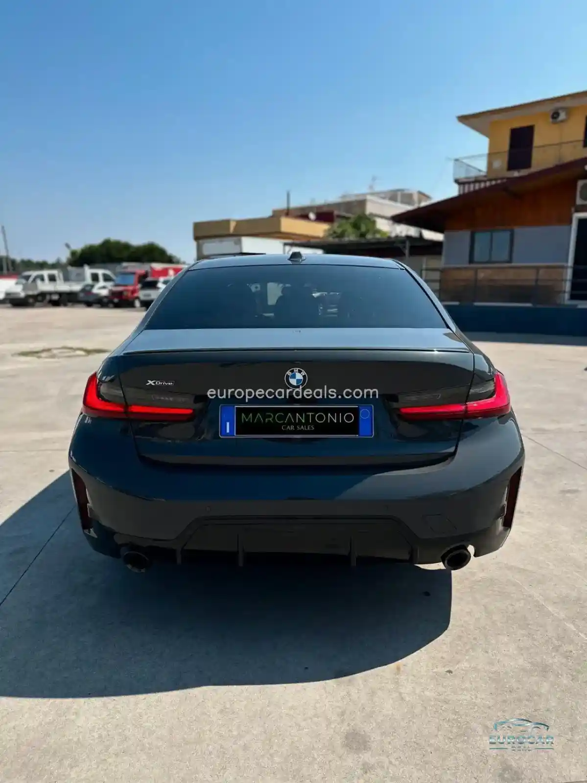 BMW 320