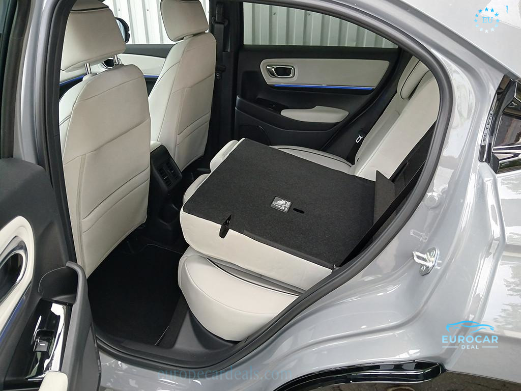 Honda e:Ny1