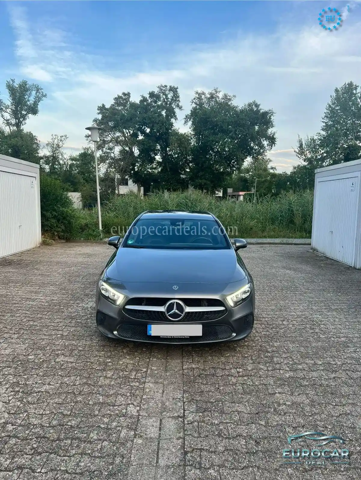 Mercedes-Benz A 220