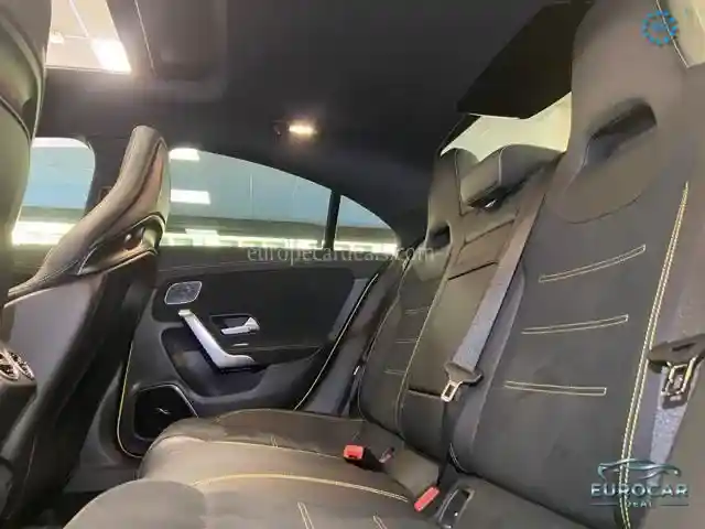 Mercedes-Benz CLA 45 AMG
