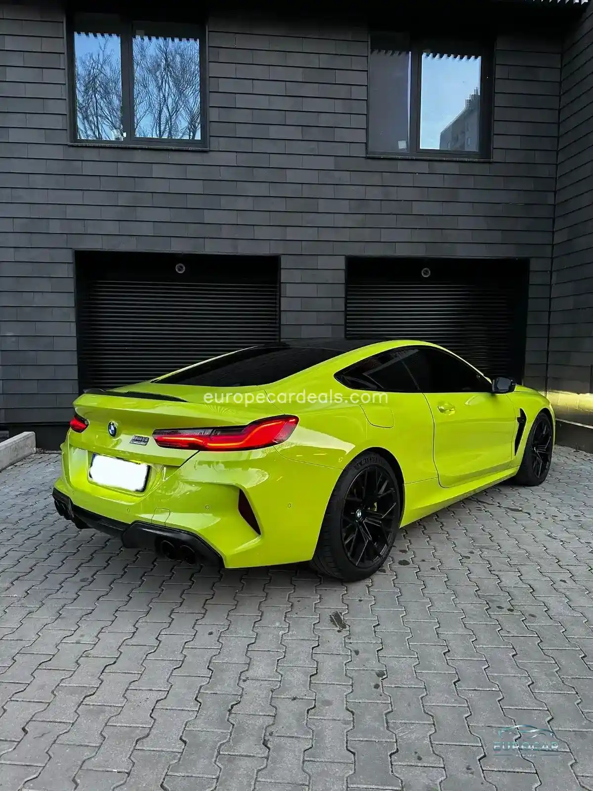 BMW M8