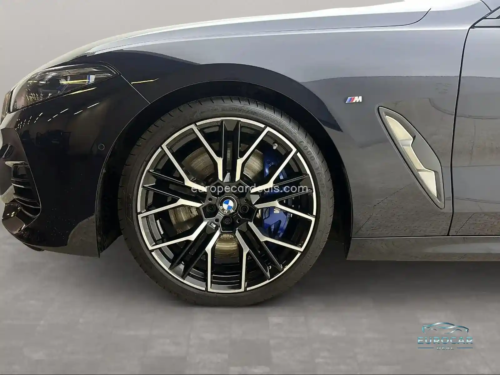 BMW M850