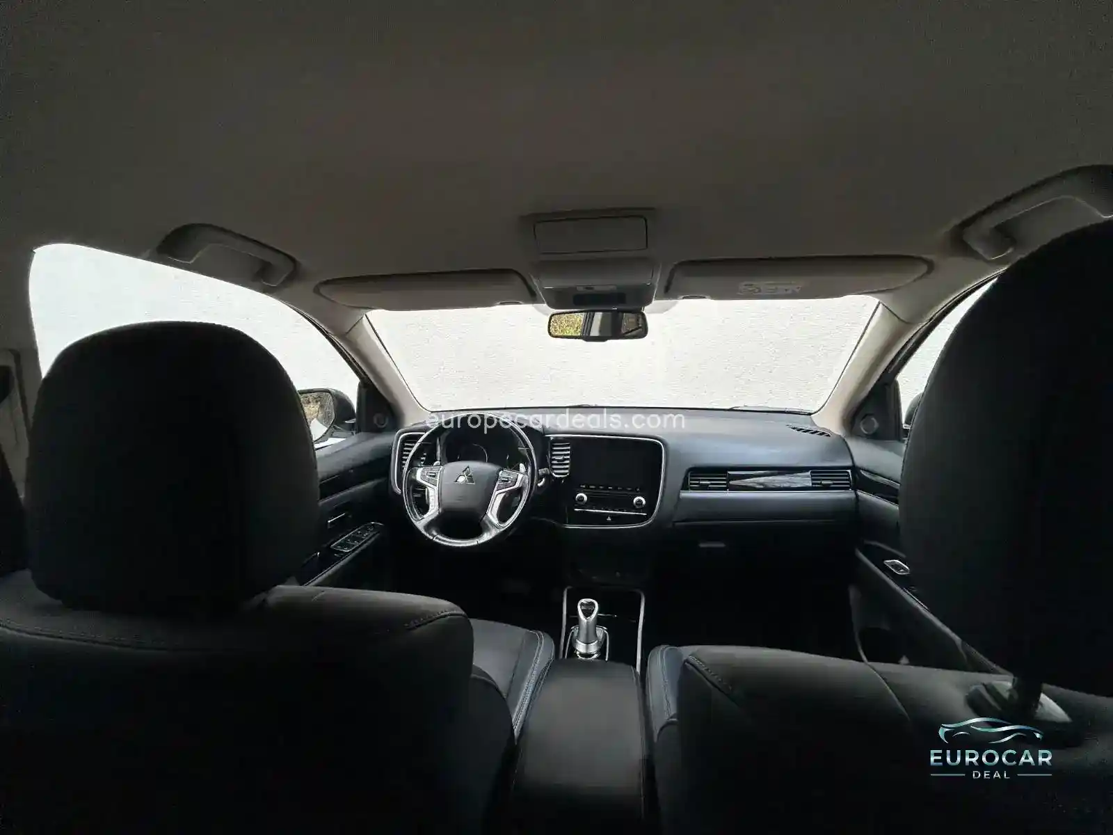 Mitsubishi Plug-in Hybrid Outlander