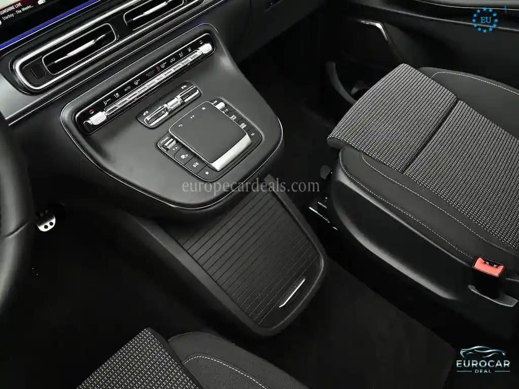 Mercedes-Benz V 250
