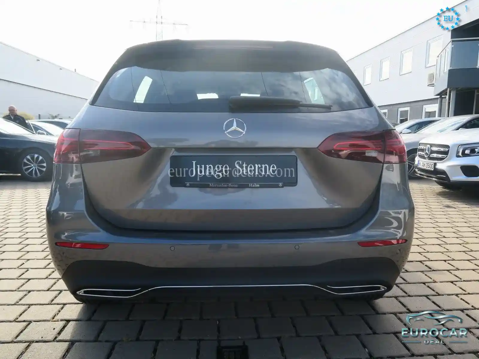 Mercedes-Benz B 200