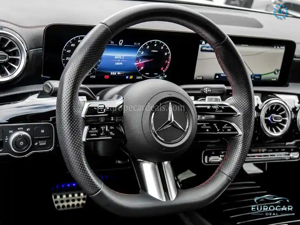 Mercedes-Benz CLA 220