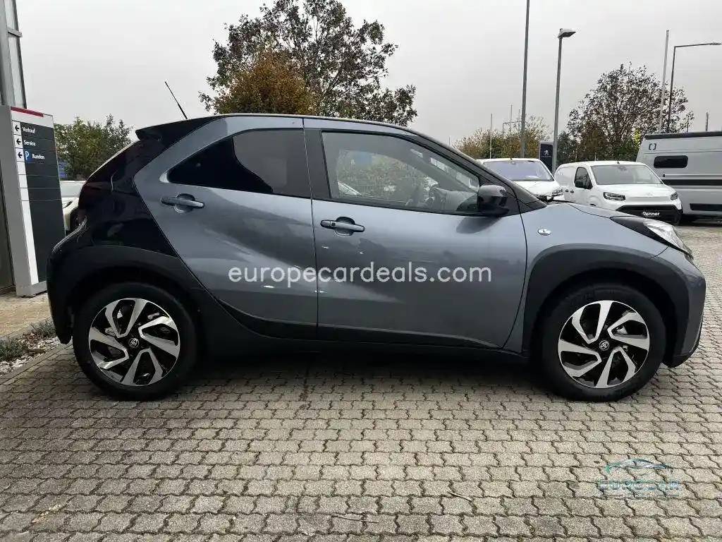Toyota Aygo (X)