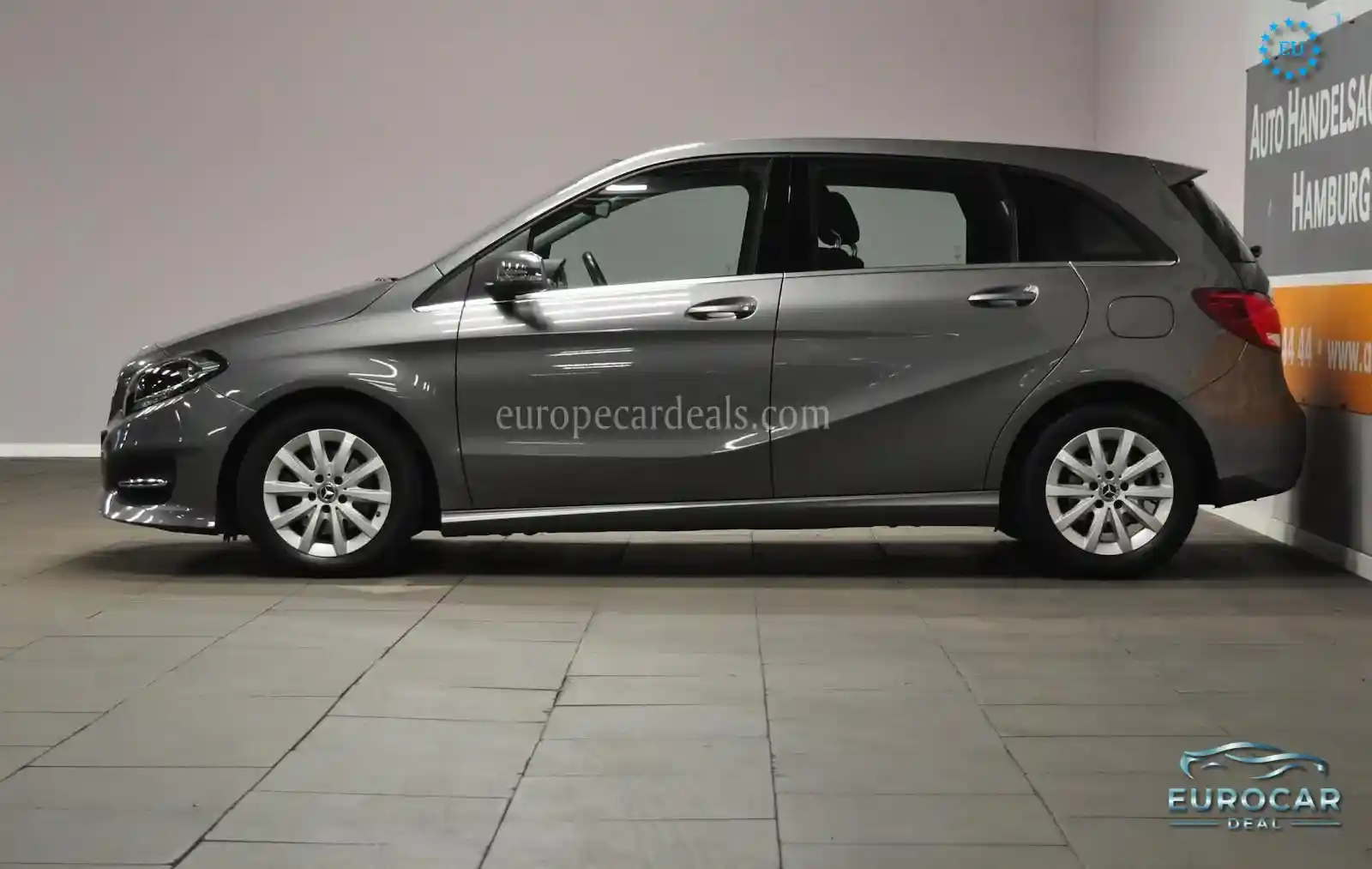 Mercedes-Benz B 180
