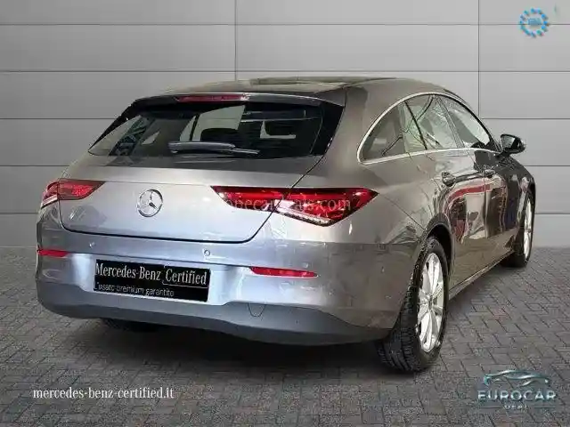Mercedes-Benz CLA 200 Shooting Brake