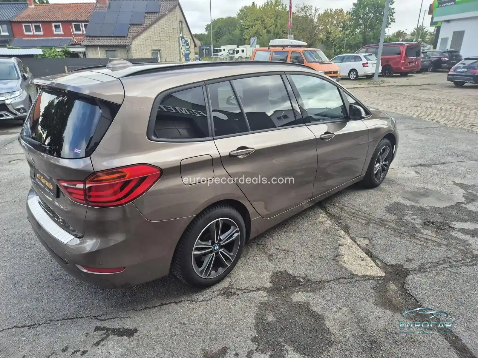 BMW 216