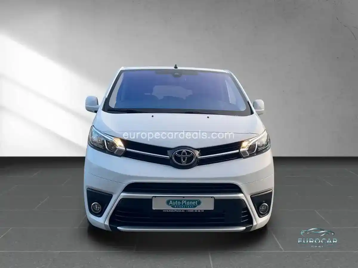 Toyota Proace (Verso)