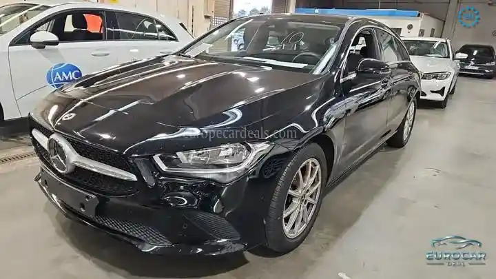 Mercedes-Benz CLA 180 Shooting Brake