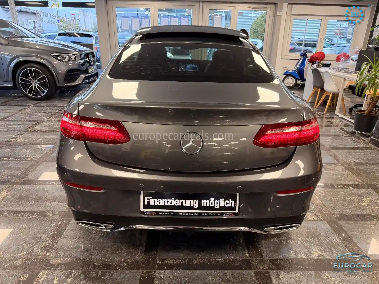 Mercedes-Benz E 200
