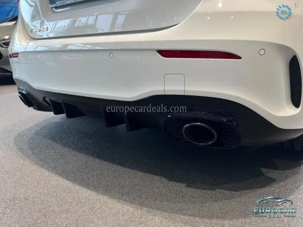 Mercedes-Benz A 35 AMG