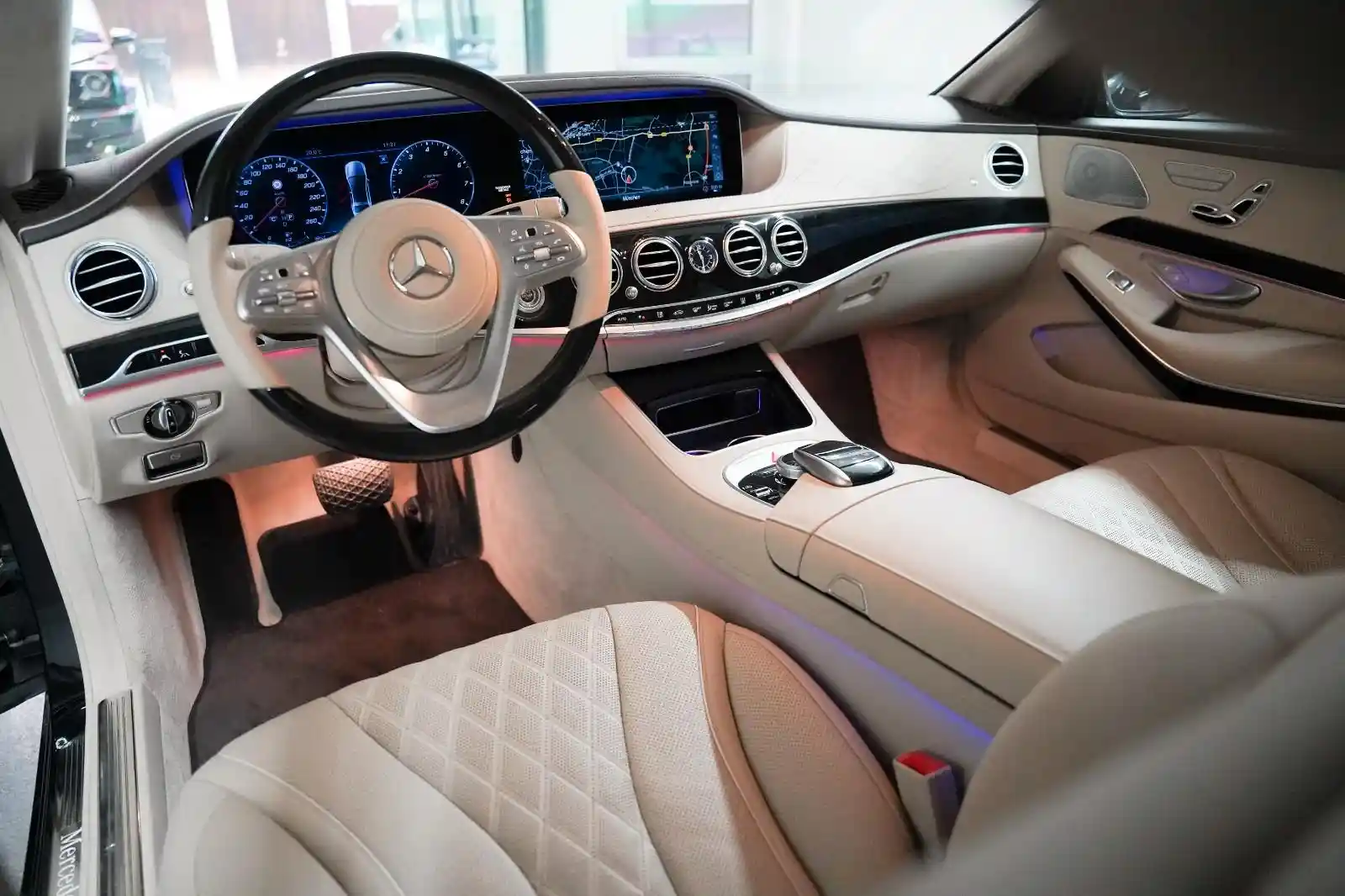 Mercedes-Benz S 600